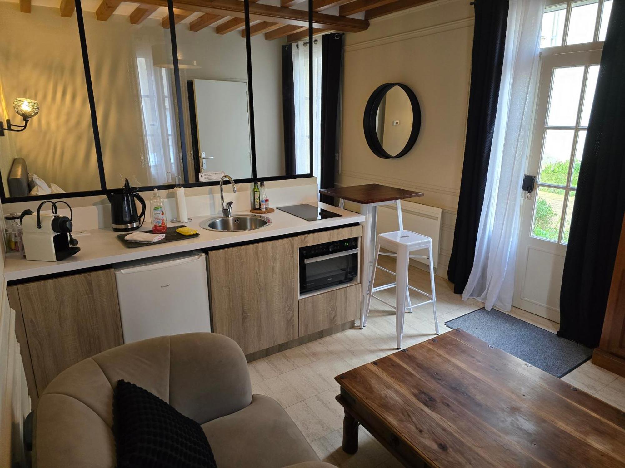 Au Loup Historic Apartments Bayeux Extérieur photo