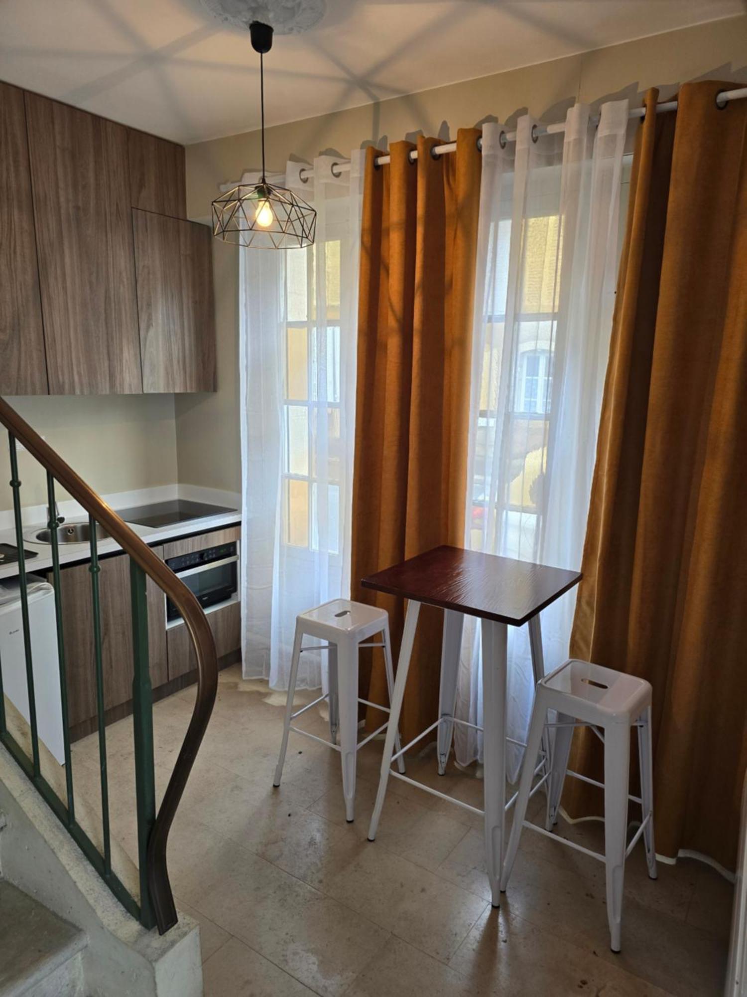 Au Loup Historic Apartments Bayeux Extérieur photo