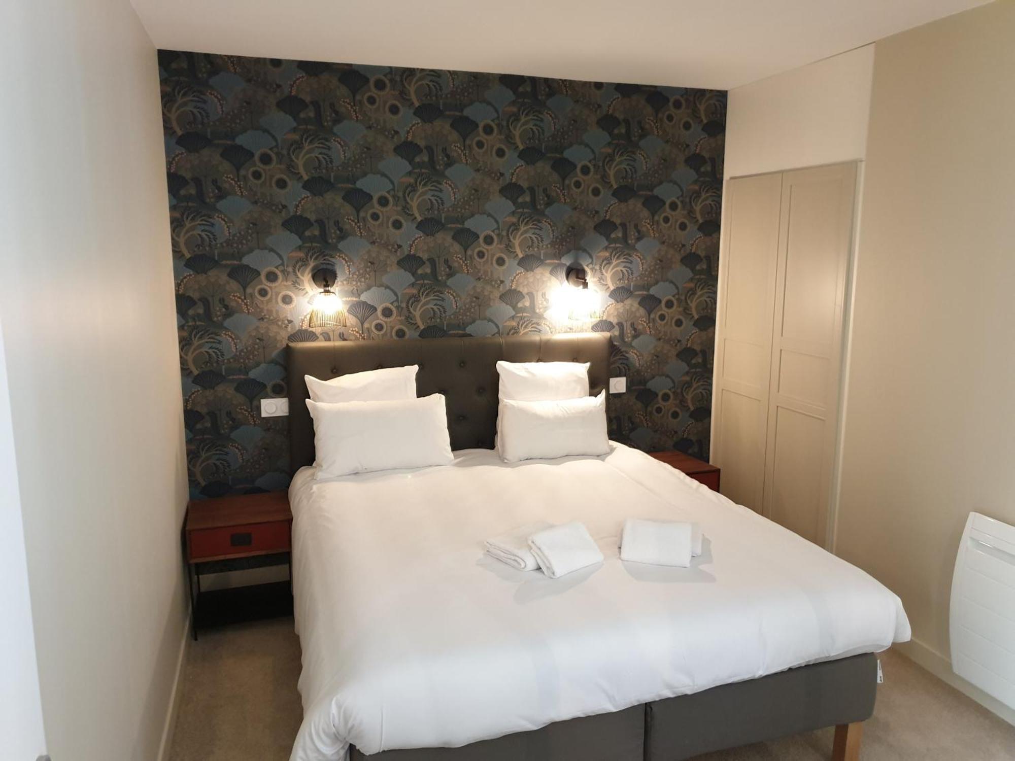 Au Loup Historic Apartments Bayeux Chambre photo